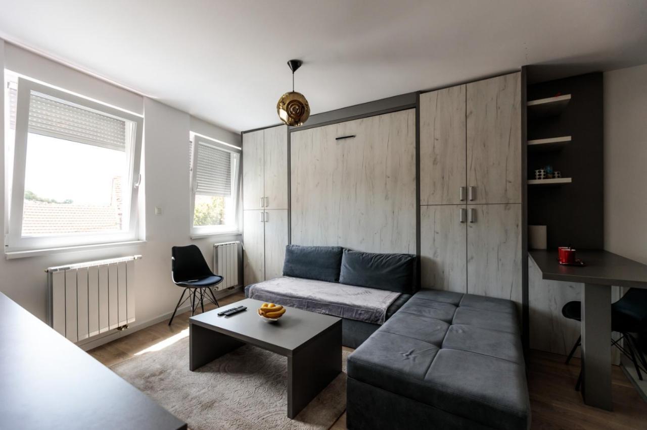 Apartman Skver Tuzla Buitenkant foto