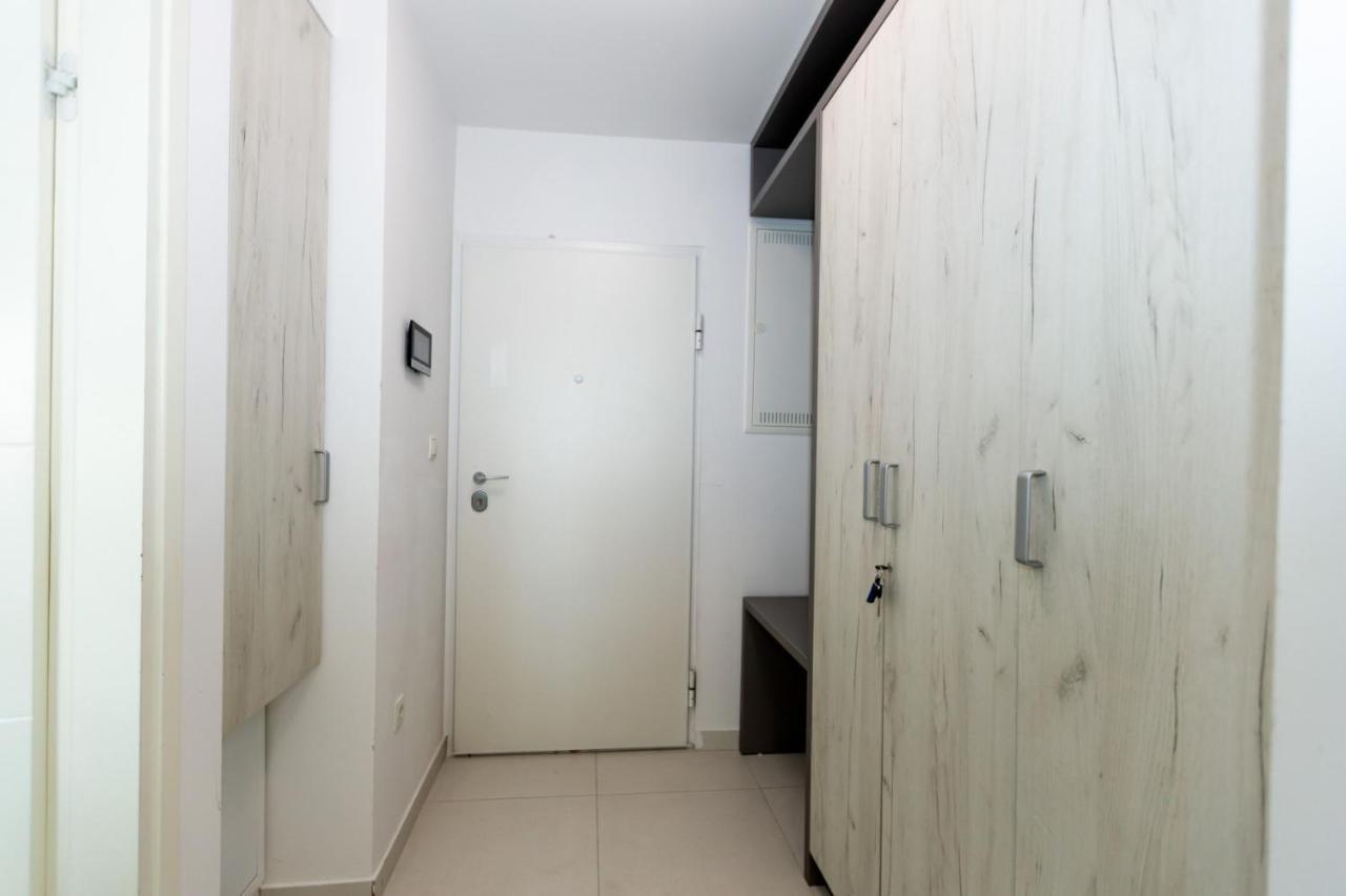 Apartman Skver Tuzla Buitenkant foto
