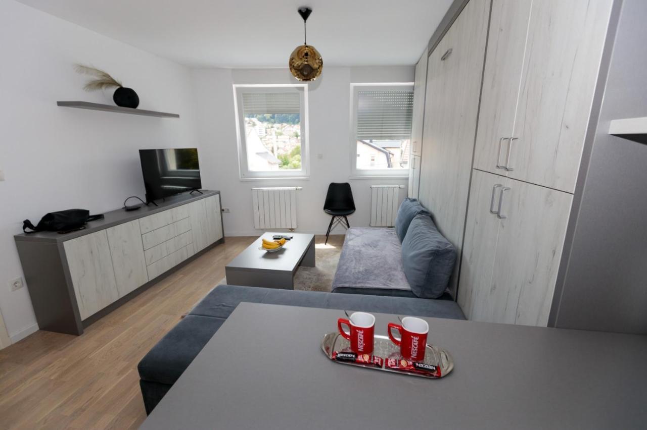 Apartman Skver Tuzla Buitenkant foto